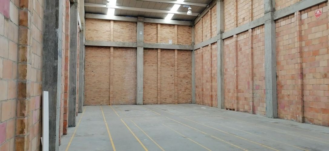 Bodega en arriendo en Siberia, Cota, 390 m² · foto 2 de 22