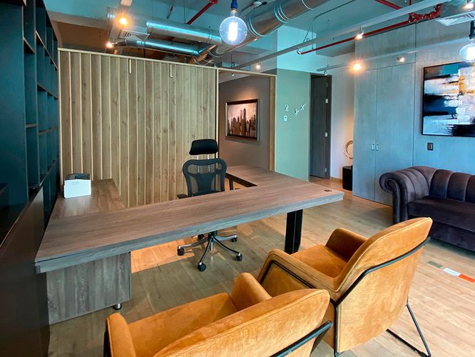 Oficina en arriendo en El Poblado, Medellín, 52 m² · foto 7 de 8
