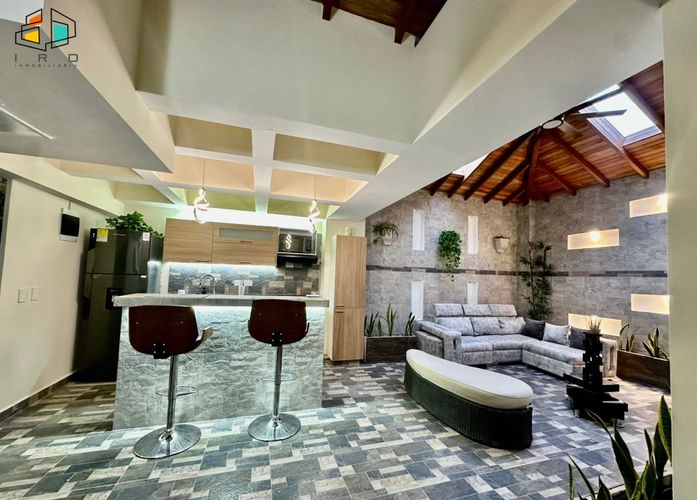 Apartamento de 2 alcobas en arriendo en La Castellana, Medellín, 75 m² · foto 10 de 24