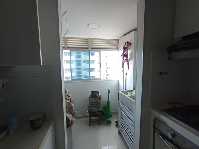 Apartamento de 2 alcobas en venta en San Joaquin, Sabaneta, 90 m² · foto 5 de 24