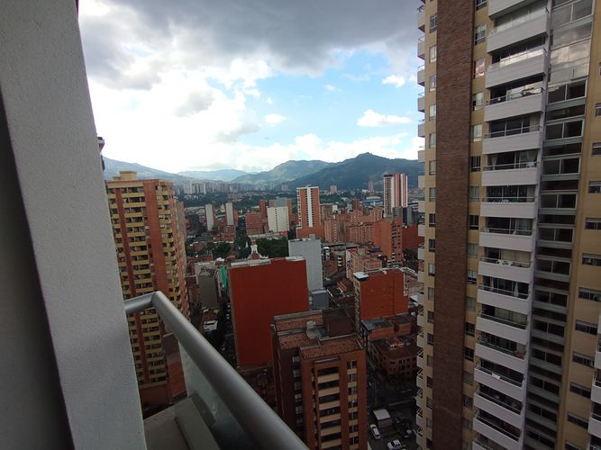 Apartamento de 2 alcobas en venta en San Joaquin, Sabaneta, 90 m² · foto 7 de 24