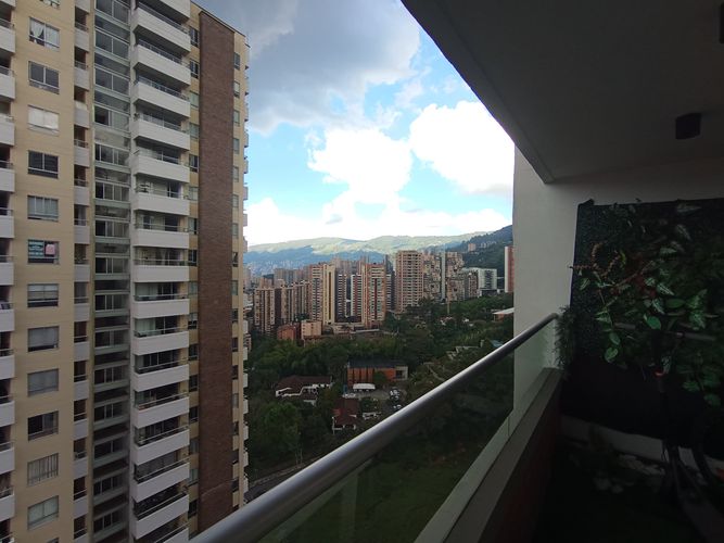 Apartamento de 2 alcobas en venta en San Joaquin, Sabaneta, 90 m² · foto 23 de 24