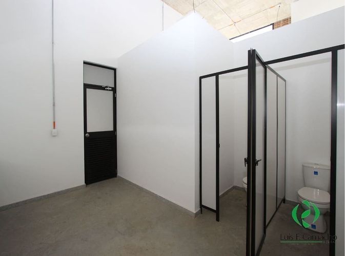 Bodega en arriendo en La Florida, Cota, 2200 m² · foto 17 de 20