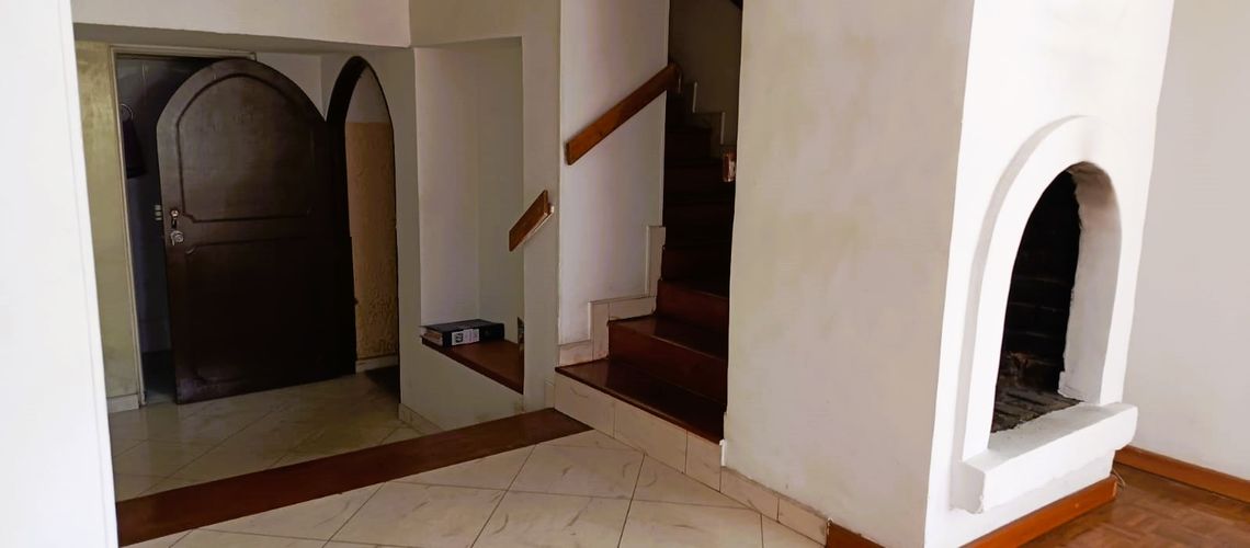 Casa de 4 alcobas en venta en La Floresta, Bogotá, 205 m² · foto 4 de 24