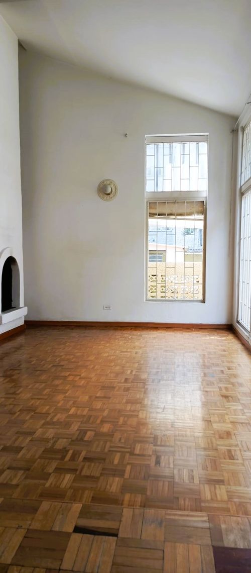 Casa de 4 alcobas en venta en La Floresta, Bogotá, 205 m² · foto 9 de 24