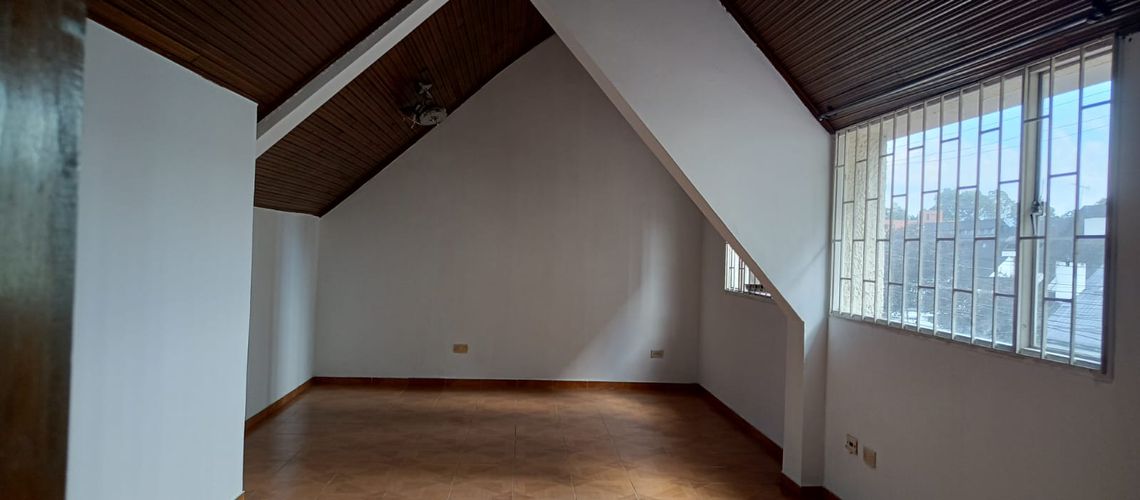 Casa de 4 alcobas en venta en La Floresta, Bogotá, 205 m² · foto 19 de 24