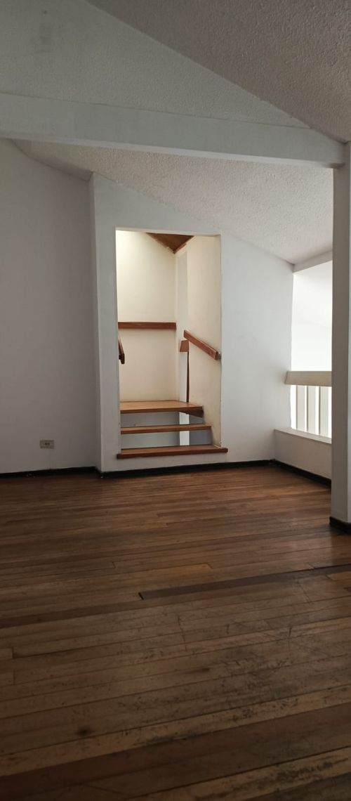 Casa de 4 alcobas en venta en La Floresta, Bogotá, 205 m² · foto 20 de 24