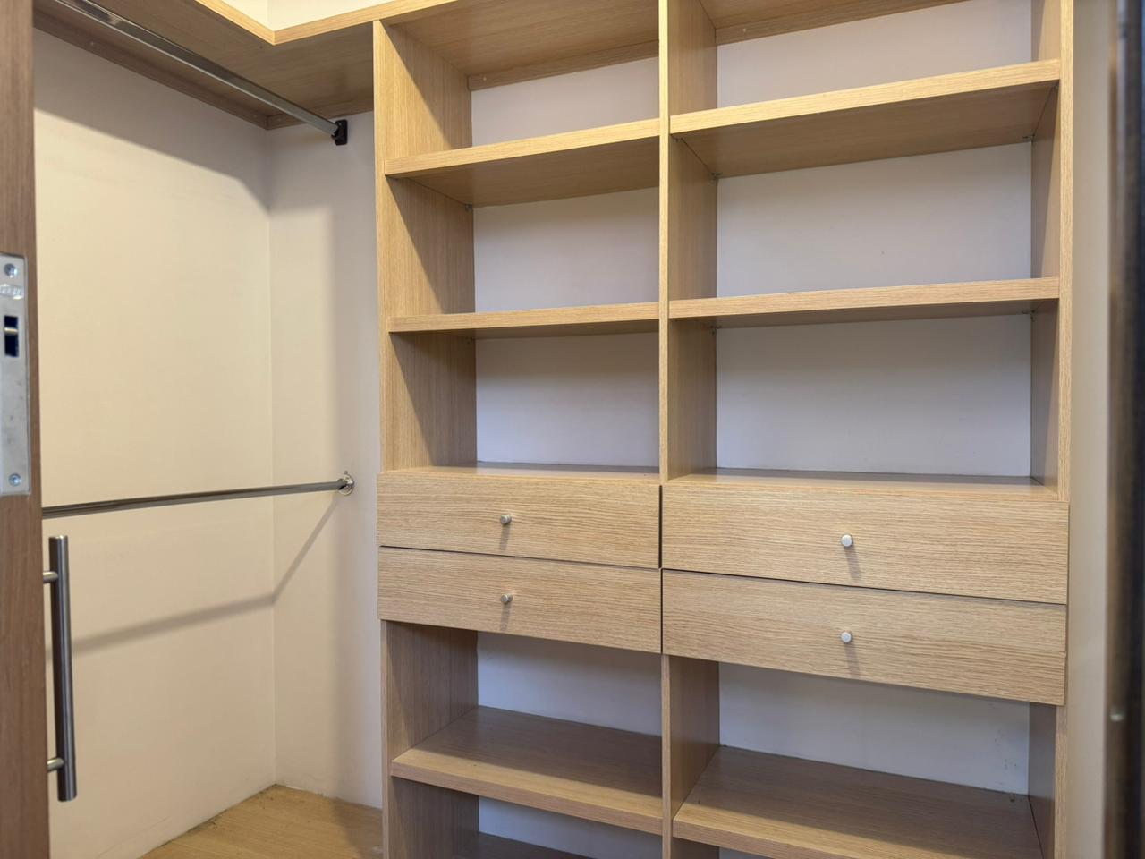 Apartamento en venta en El Poblado, Medellín 4