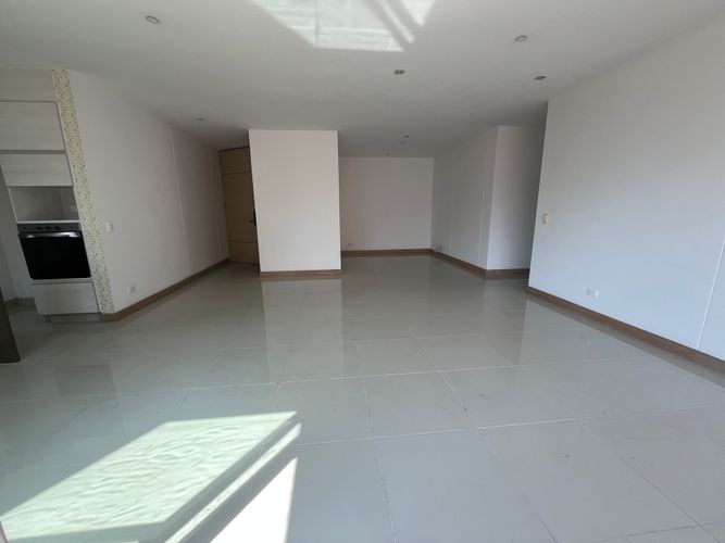 Apartamento de 3 alcobas en venta en El Poblado, Medellín, 157 m² · foto 7 de 20