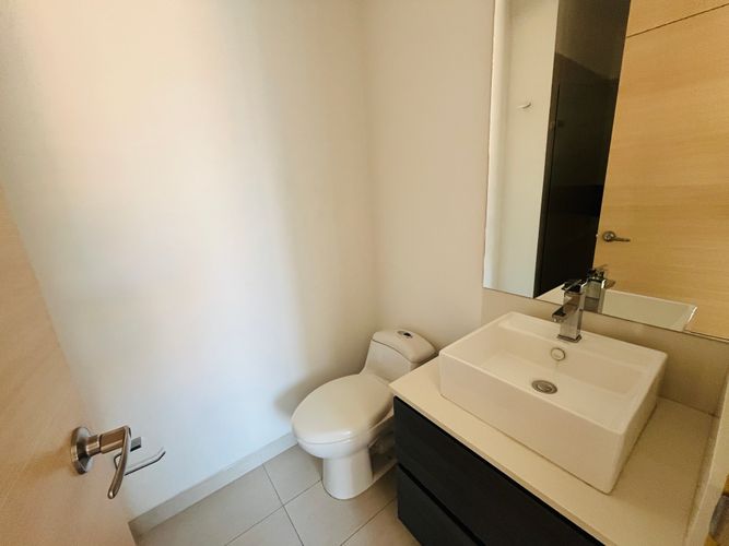 Apartamento de 3 alcobas en venta en El Poblado, Medellín, 157 m² · foto 20 de 20