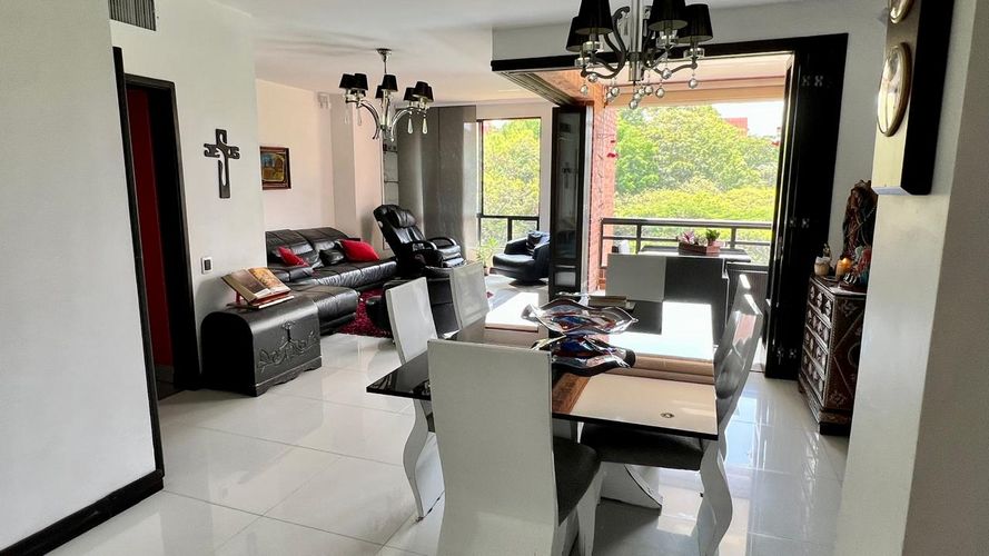 Apartamento de 3 alcobas en venta en Ciudad Jardin, Cali, 171 m² · foto 7 de 24