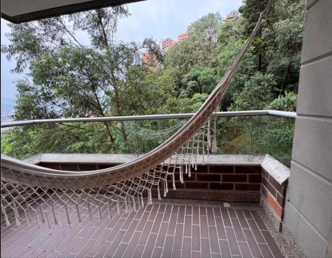 Apartamento en venta en Camino Verde, Envigado · foto 8 de 24