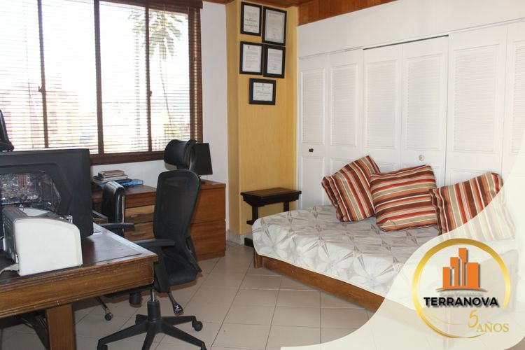 Apartamento de 4 alcobas en venta en La Pola, Ibagué, 230 m² · foto 17 de 24