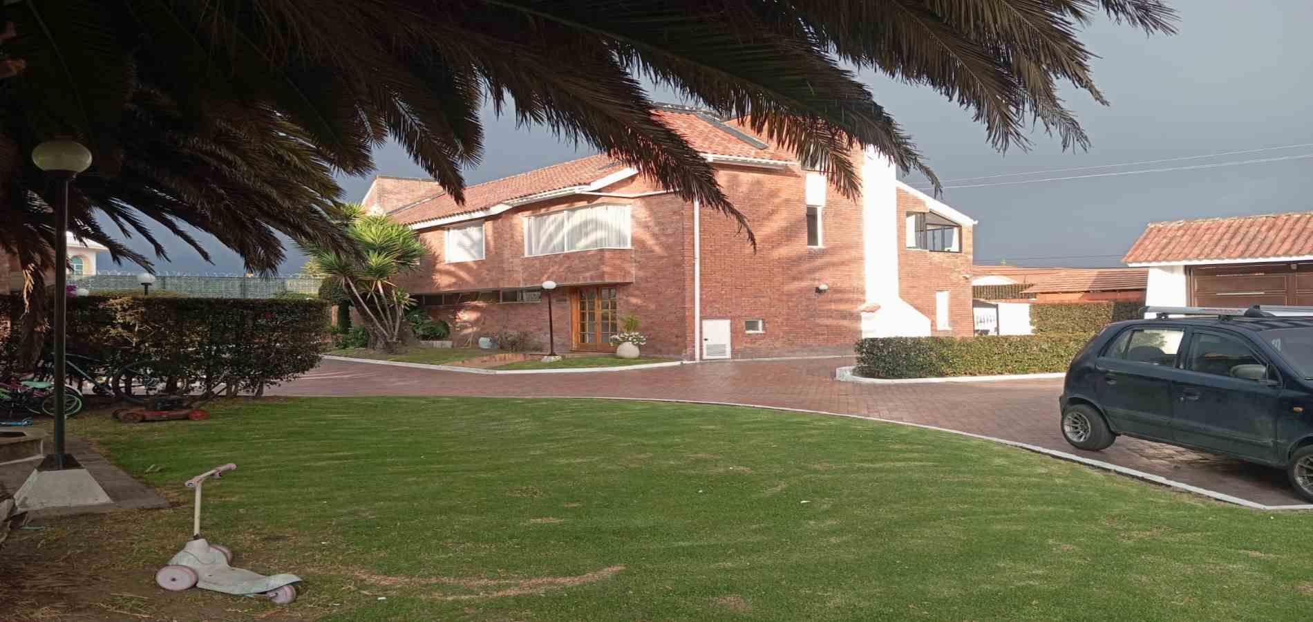Casa en venta en San Jose De Bavaria, Bogotá · foto 6 de 7