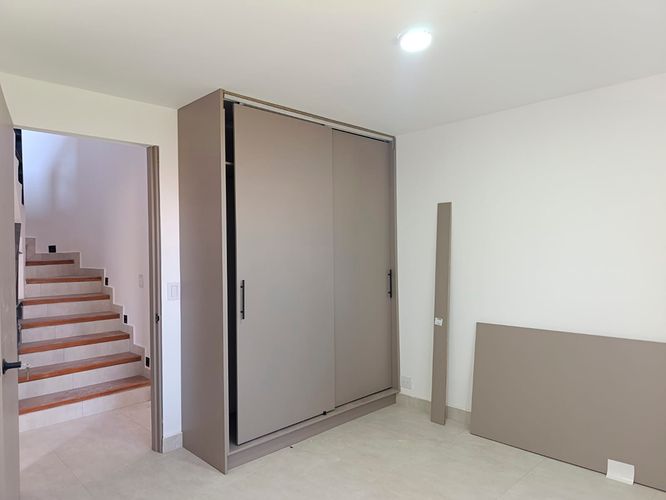 Casa de 4 alcobas en arriendo en El Poblado, Medellín, 350 m² · foto 9 de 19