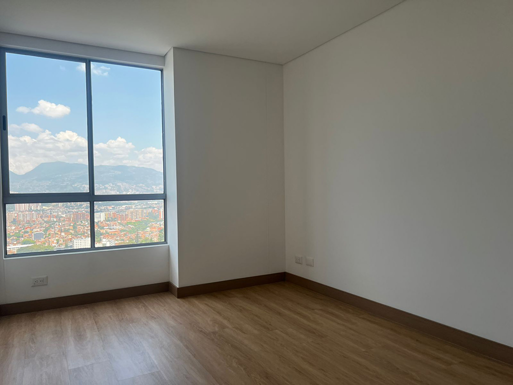 Apartamento en arriendo en La Pradera, Envigado · foto 9 de 18