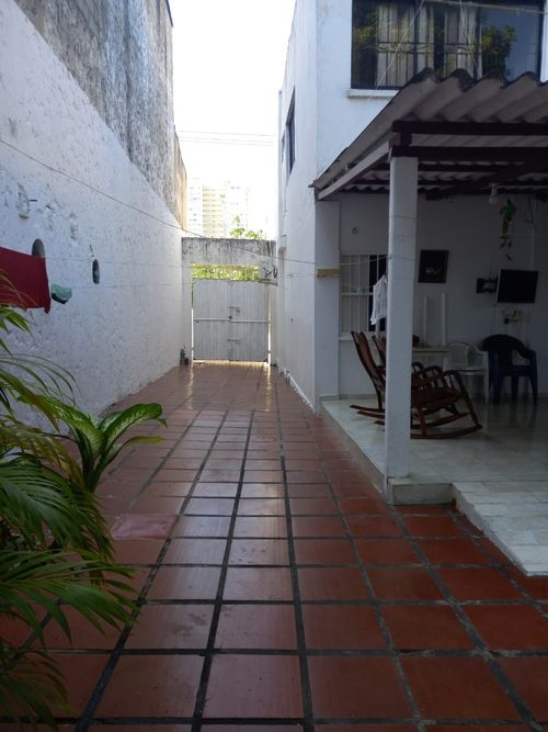 Casa de 4 alcobas en venta en Martinez Martelo, Cartagena, 261 m² · foto 2 de 24