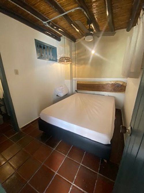 Casa de 7 alcobas en venta en Centro, Girón, 450 m² · foto 10 de 24