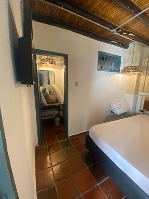 Casa de 7 alcobas en venta en Centro, Girón, 450 m² · foto 11 de 24