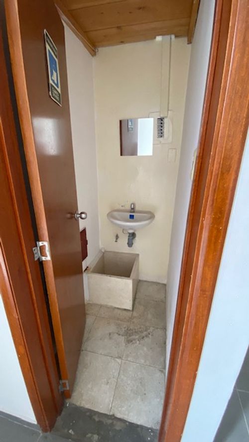 Casa de 7 alcobas en venta en Centro, Girón, 450 m² · foto 23 de 24