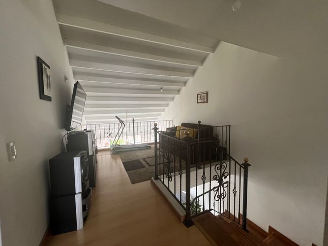 Casa de 4 alcobas en venta en Alhambra, Bogotá, 250 m² · foto 12 de 16