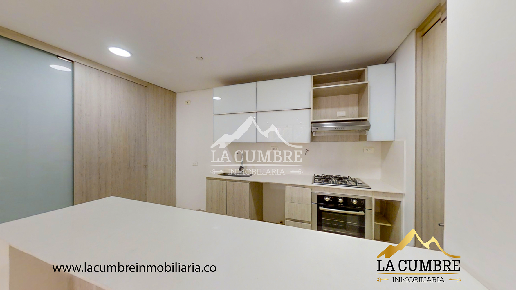 Apartamento en arriendo en Castropol, Medellín · foto 6 de 17