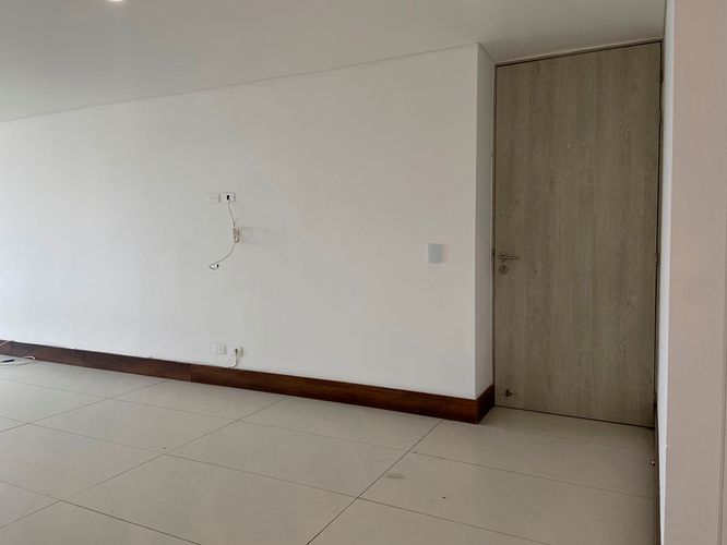 Apartamento de 3 alcobas en arriendo en Vegas De La Doctora, Sabaneta, 102 m² · foto 3 de 19
