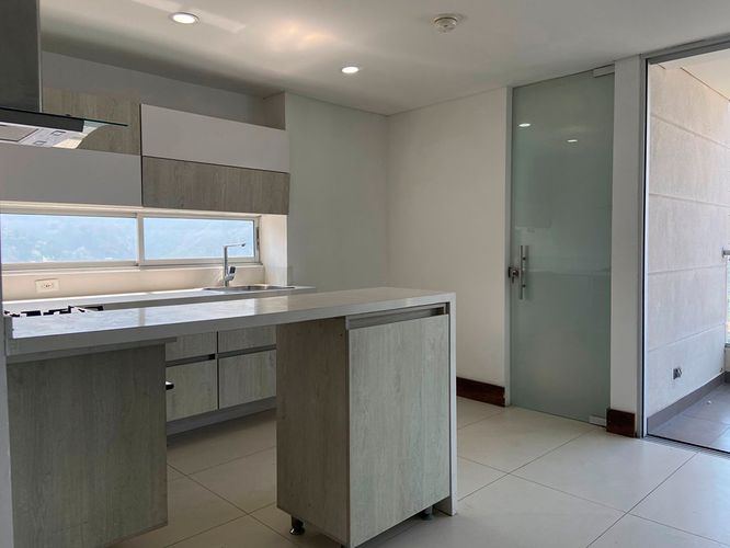 Apartamento de 3 alcobas en arriendo en Vegas De La Doctora, Sabaneta, 102 m² · foto 5 de 19