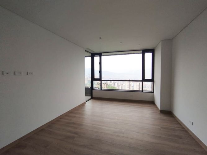 Apartamento de 3 alcobas en arriendo en Las Palmas, Medellín, 140 m² · foto 6 de 14