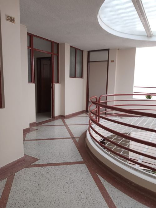 Edificio en arriendo en Bombona, Pasto, 1092 m² · foto 15 de 24
