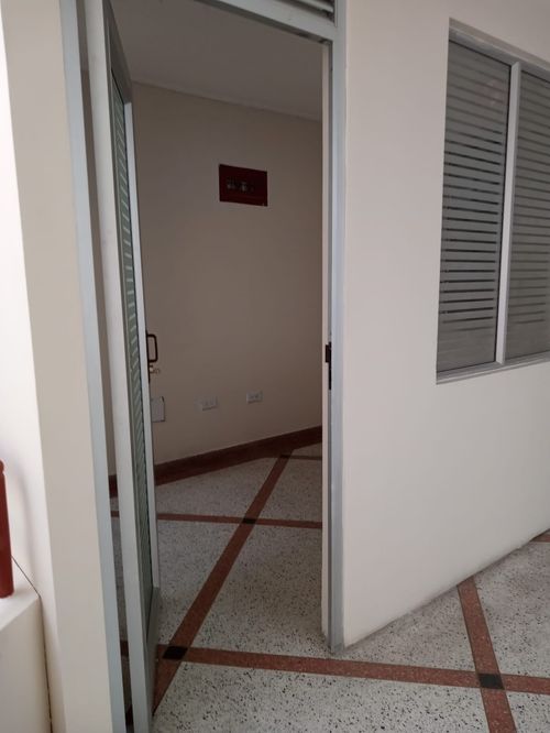 Edificio en arriendo en Bombona, Pasto, 1092 m² · foto 21 de 24