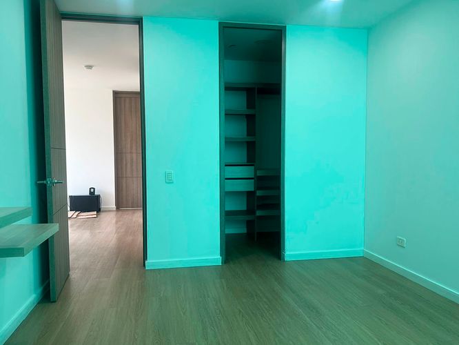 Apartamento de 3 alcobas en venta en La Pradera, Envigado, 156 m² · foto 8 de 15