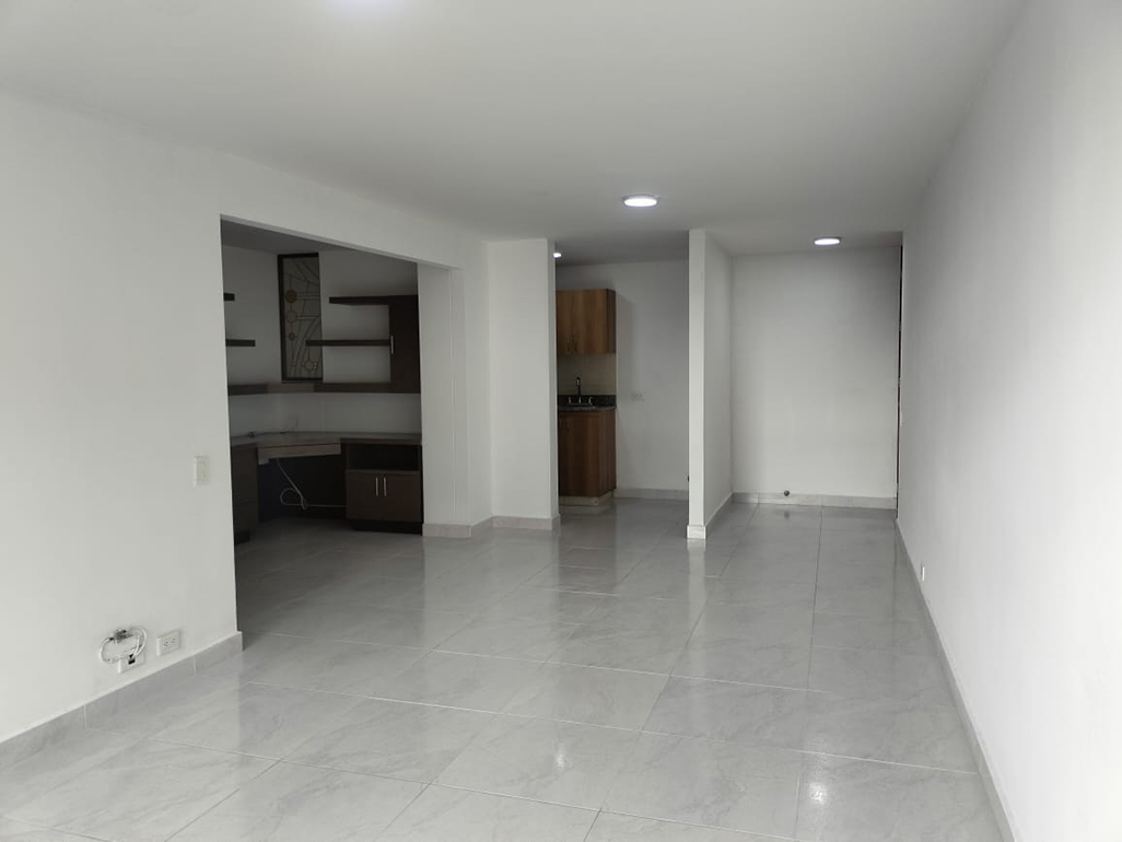 Apartamento en venta en El Poblado, Medellín · foto 4 de 18