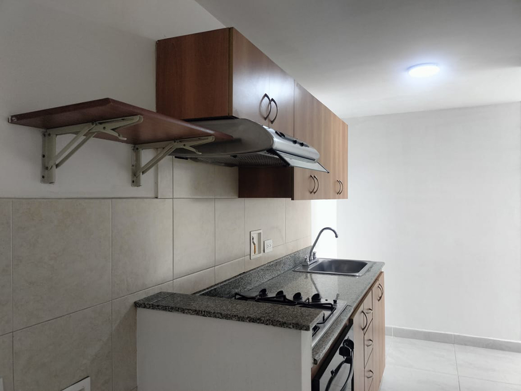 Apartamento en venta en El Poblado, Medellín · foto 7 de 18