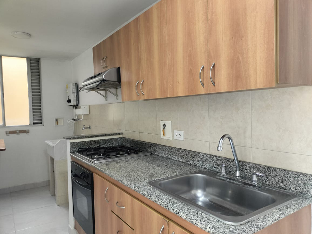 Apartamento en venta en El Poblado, Medellín · foto 8 de 18
