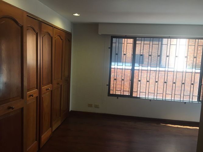 Apartamento en venta en Chico, Bogotá · foto 4 de 23