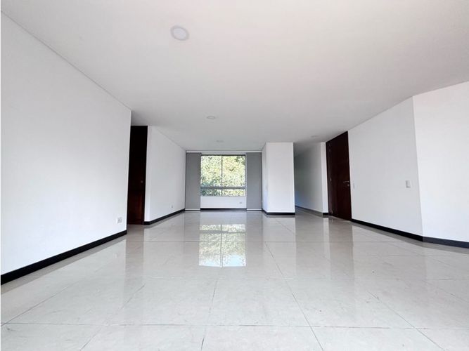 Apartamento de 2 alcobas en arriendo en Noel, Medellín, 100 m² · foto 6 de 17