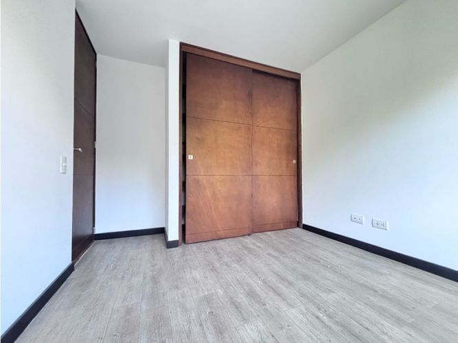 Apartamento de 2 alcobas en arriendo en Noel, Medellín, 100 m² · foto 13 de 17