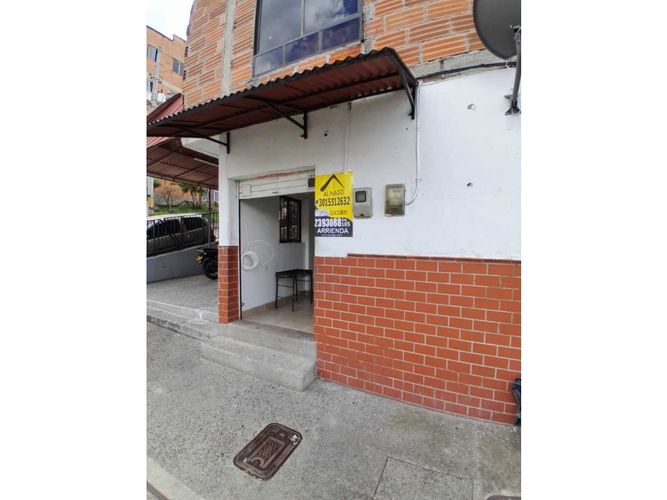 Local en arriendo en Caicedo, Medellín, 40 m² · foto 9 de 12