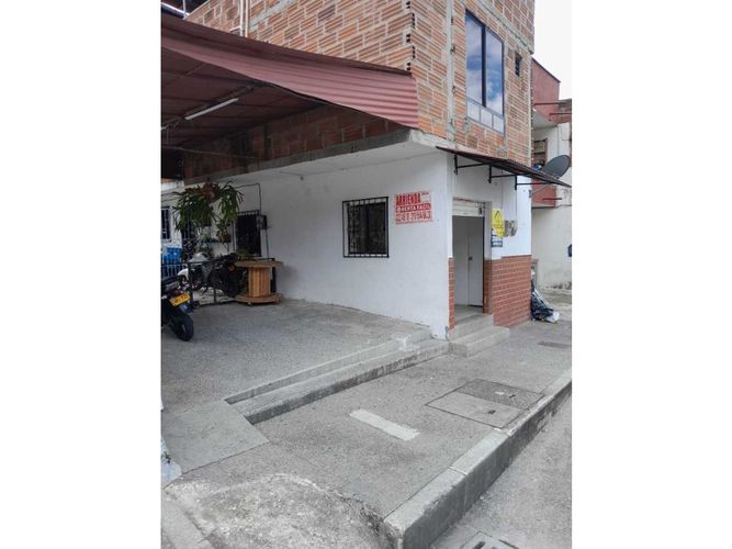 Local en arriendo en Caicedo, Medellín, 40 m² · foto 12 de 12
