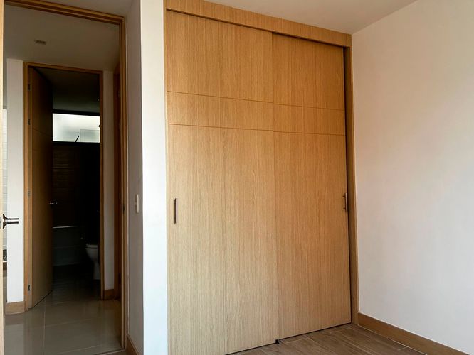 Apartamento de 3 alcobas en arriendo en Camino Verde, Envigado, 90 m² · foto 11 de 16