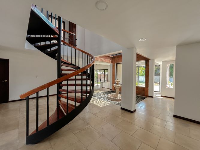 Casa de 5 alcobas en venta en Pance, Cali, 350 m² · foto 10 de 22