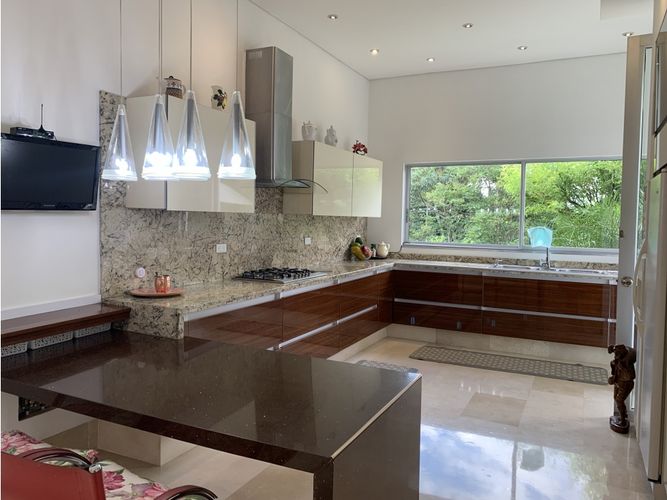 Casa de 3 alcobas en venta en El Caimo, Armenia · foto 11 de 24