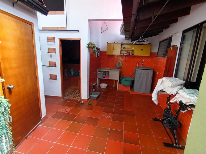 Casa de 4 alcobas en venta en Terrazas, Bucaramanga, 346 m² · foto 9 de 19