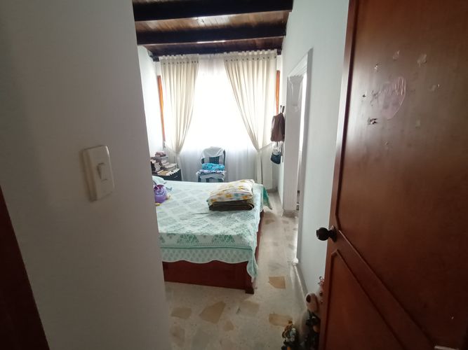 Casa de 4 alcobas en venta en Terrazas, Bucaramanga, 346 m² · foto 13 de 19