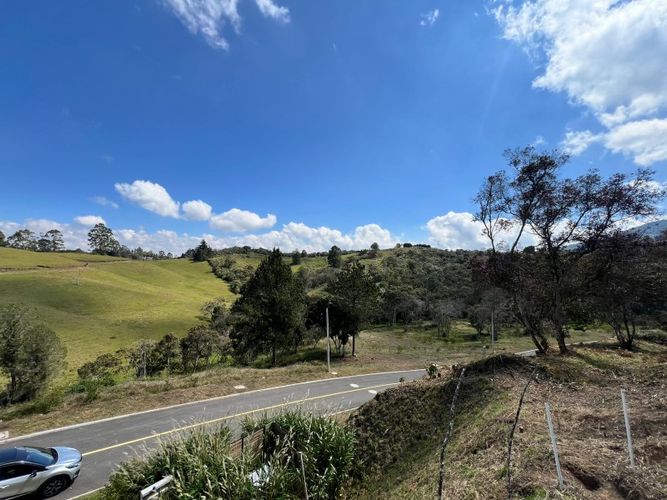 Lote en venta en El Carmen de Viboral, 2993 m² · foto 16 de 18