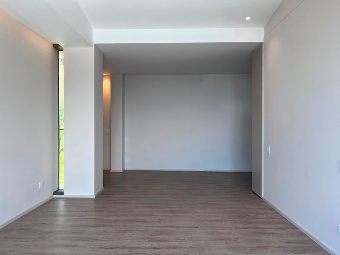 Casa de 3 alcobas en venta en Loma Del Chocho, Envigado, 611 m² · foto 10 de 20