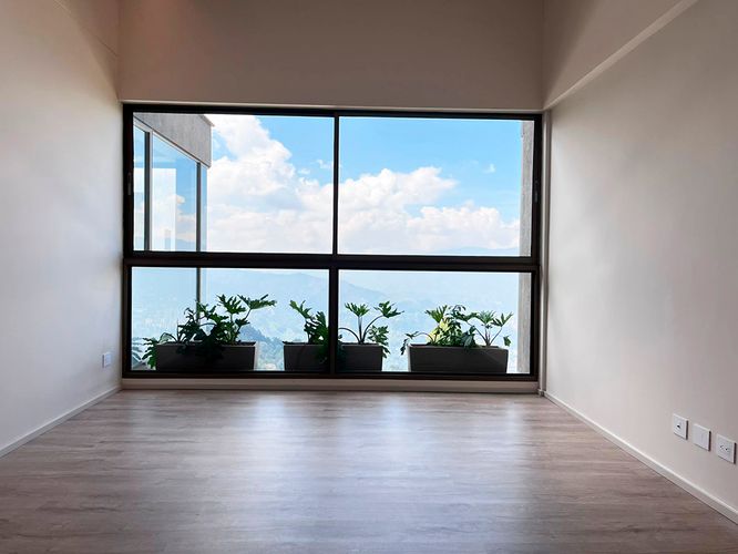 Casa de 3 alcobas en venta en Loma Del Chocho, Envigado, 611 m² · foto 13 de 20