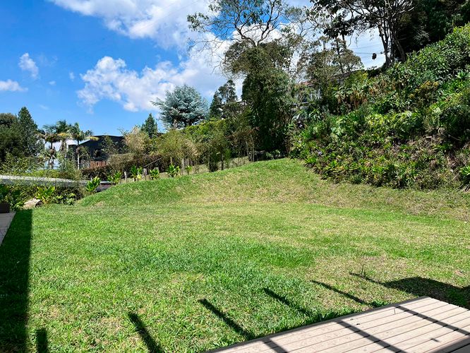 Casa de 3 alcobas en venta en Loma Del Chocho, Envigado, 611 m² · foto 20 de 20