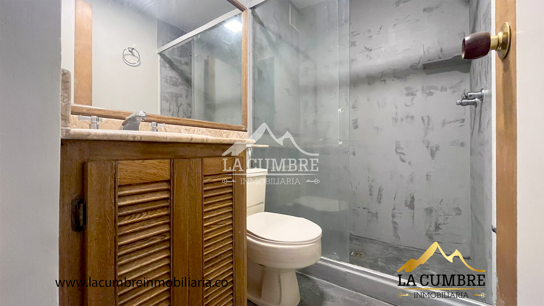 Casa en arriendo en Castropol, Medellín · foto 10 de 14